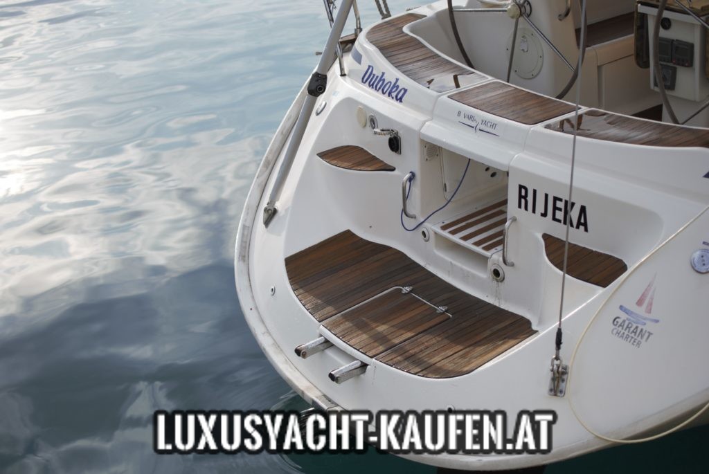 megayacht kaufen